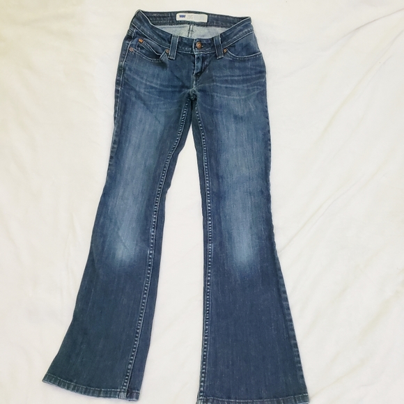 levis bold curve bootcut